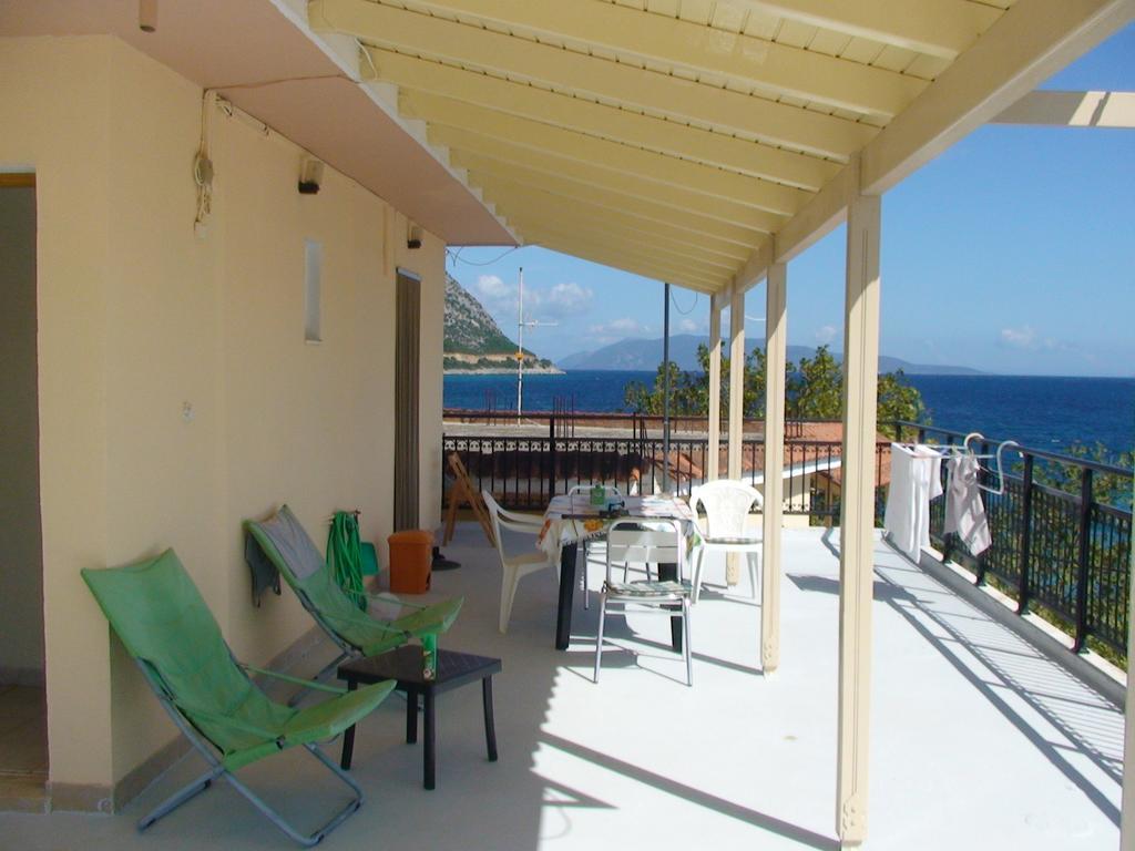 Poros House Hotel מראה חיצוני תמונה