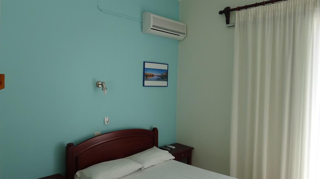 Poros House Hotel מראה חיצוני תמונה
