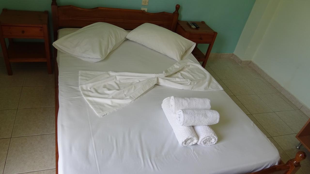 Poros House Hotel מראה חיצוני תמונה